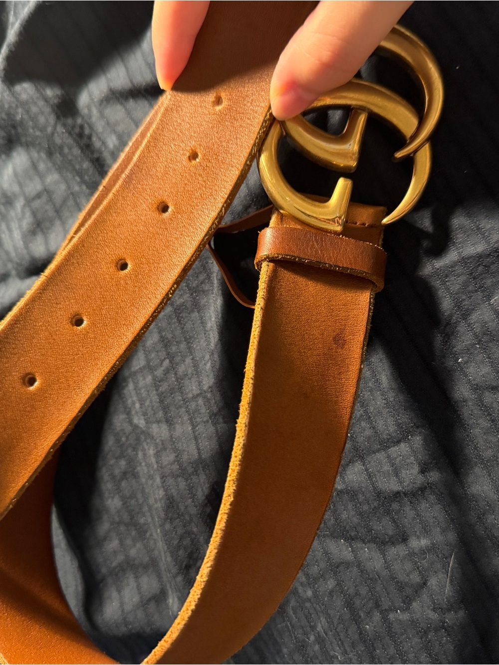 Gucci Suede Belt in Cognac with Gold Double-G Buckle - Picture 3 of 15